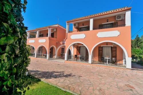Fondas Apartments