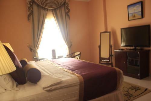 Royal Gardens Hotel