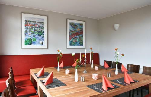 Country Inn Hotel Ph�ben