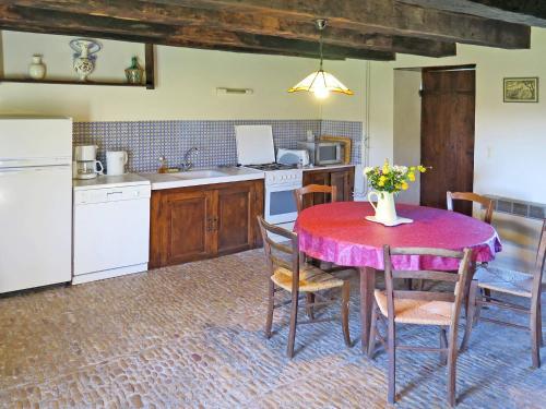 Ferienhaus Jayac 100s