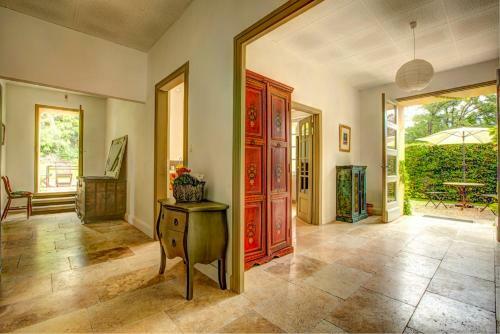 Larroque-sur-l'osse Villa Sleeps 14 Pool Wifi