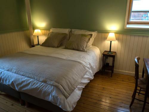 Bed & Breakfast Le Clos Bleu-la Rochelle