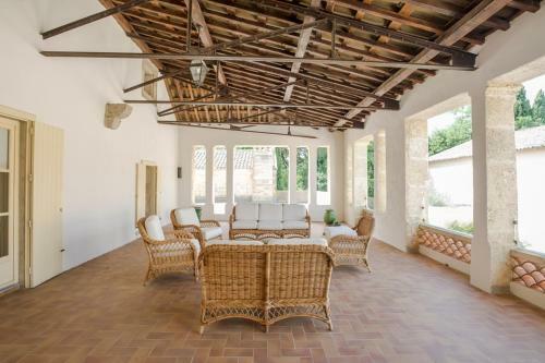 Agroturismo Montagnac Chateau Sleeps 14 Pool Wifi