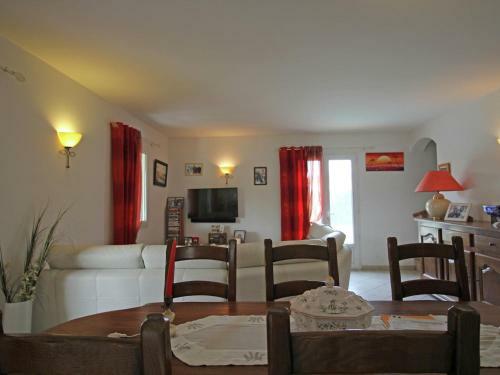 Tasteful Villa In Montauroux With Private Pool