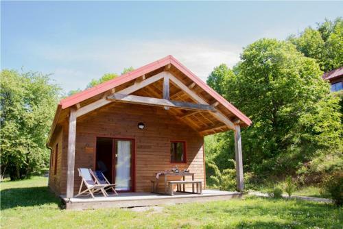 Villages De G�tes Des Ch�taigniers Du Lac