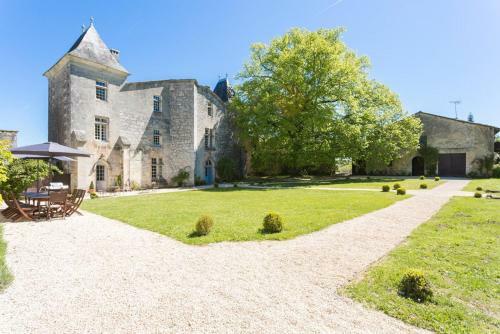 Agroturismo Sers Chateau Sleeps 19 Pool Wifi