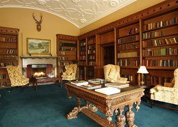 Apartamentos Adare Manor