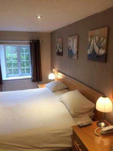 Shaw Country Hotel