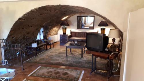 Villa Artemis And Apartments