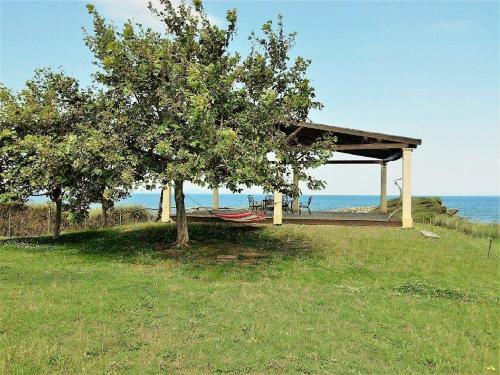 Sea Breeze Apartment