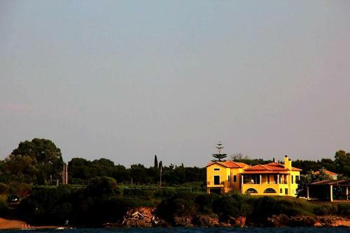 Sea Breeze Apartment