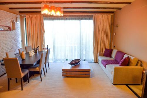 Hostal Vathyskia Guesthouse
