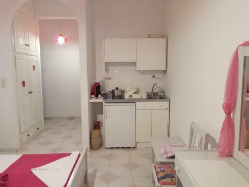 Apartamento Drouga's Studios & Suites