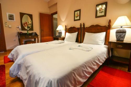 Hotel Karyatis Resort