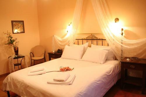 Hotel Karyatis Resort