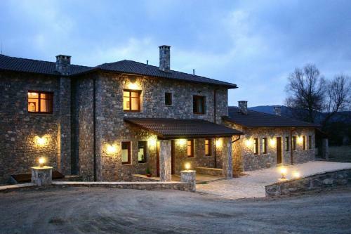 Hotel Karyatis Resort