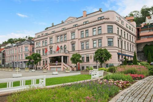 Thon Hotel H�yers