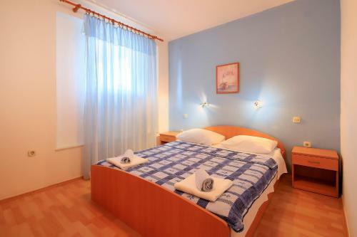 Apartments Lola