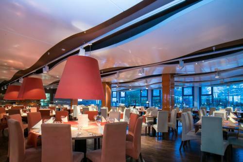 Hotel Kenese Bay Garden Resort & Conference