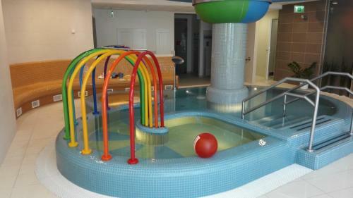 Hotel Kenese Bay Garden Resort & Conference