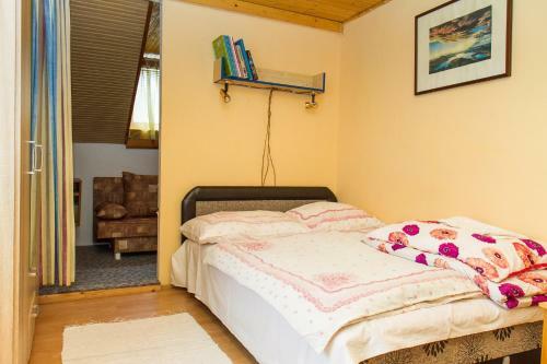 Holiday Home In Balatonmariaf�rdo 35385
