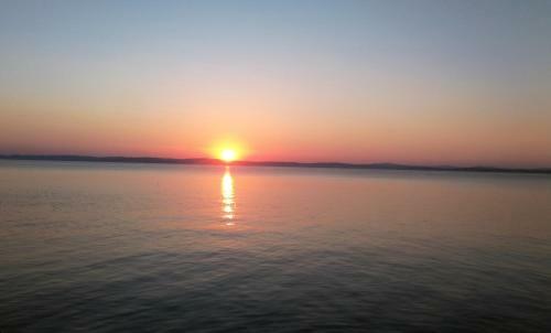 Sunset Beach Apartmanh�z