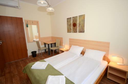 Bed & Breakfast Sz�rsz� Panzi�