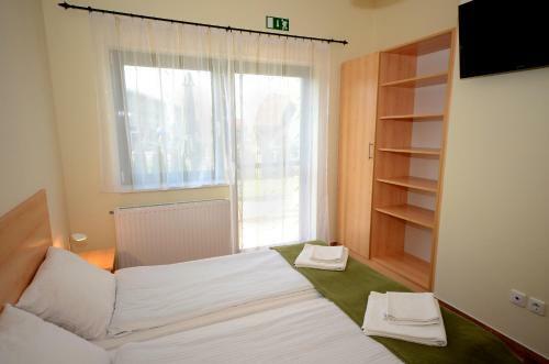 Bed & Breakfast Sz�rsz� Panzi�