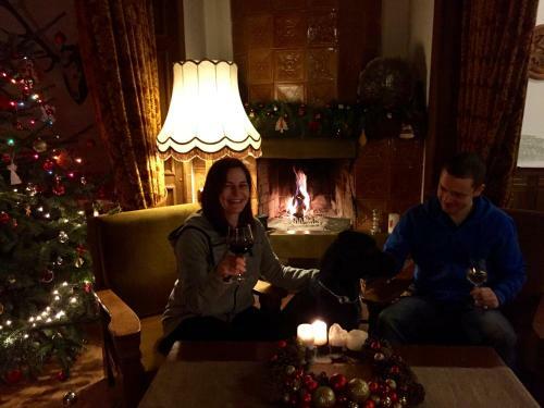 Hostal Zseri Vad�szh�z