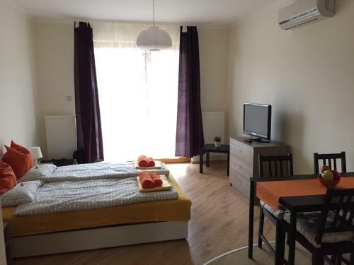 Tiborc Apartmanok