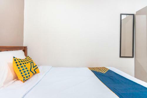 Hotel Spot On 2033 Kayumanis Residence Syariah