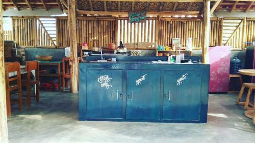 Hostal La Calypso Guesthouse