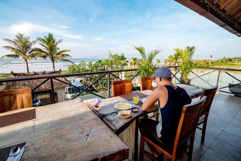 Hotel Sea Medewi Resort