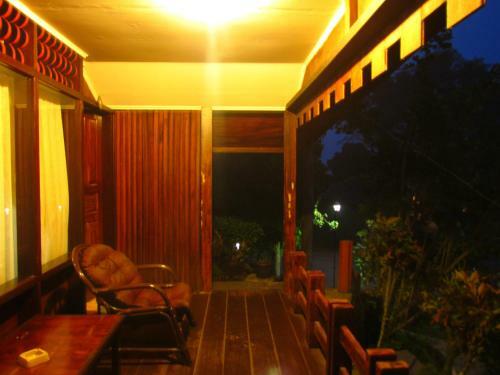 Hostal Carolina Hotel