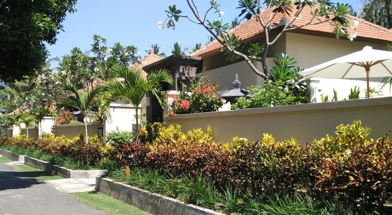 Hostal The Villas Tejakula