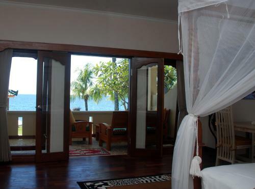 Poinciana Resort