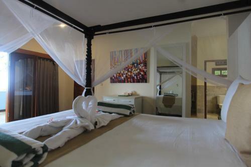 Poinciana Resort