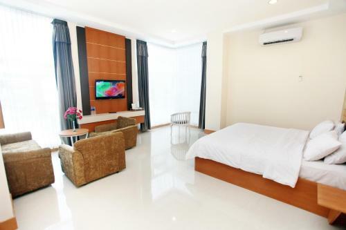Plaza Hotel Tegal