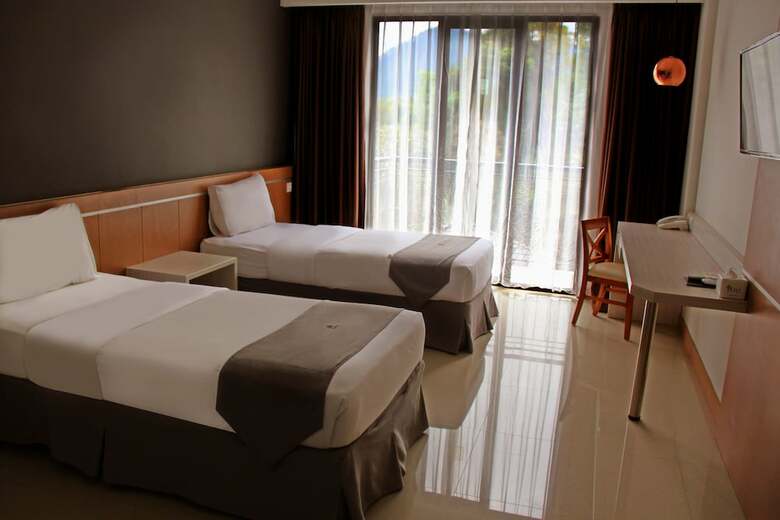 Nava Hotel Tawangmangu