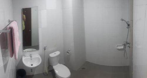 City Hotel