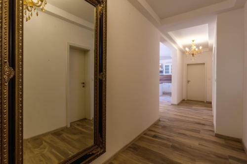 Opium Mar Apartments