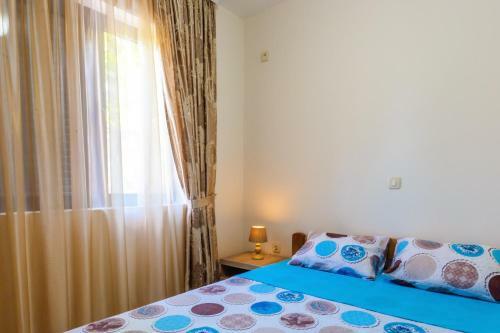 Opium Mar Apartments
