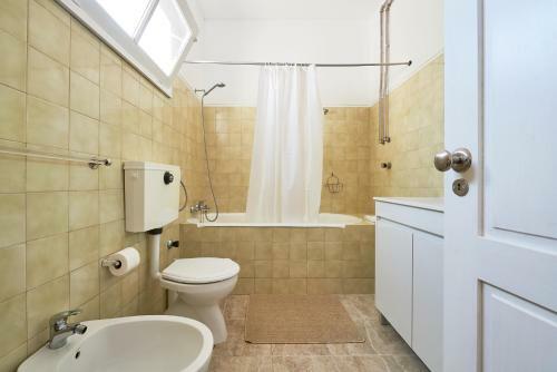 Hostal Outeiro Tu�as - Manor House