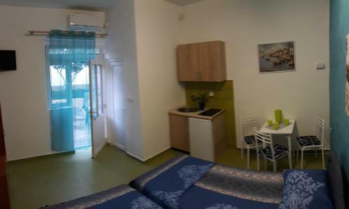 Hostal Apartments And Rooms Sky