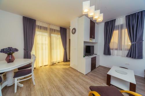 Apartments Monte Re
