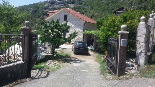 Skadar Lake - Karu? Apartments