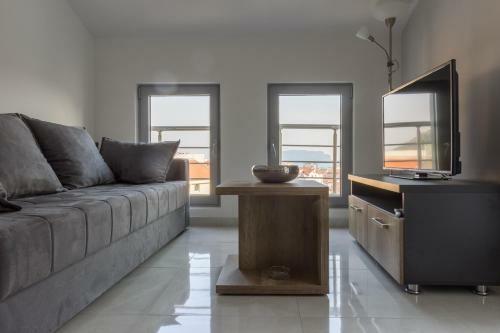New Sunshine Apartments