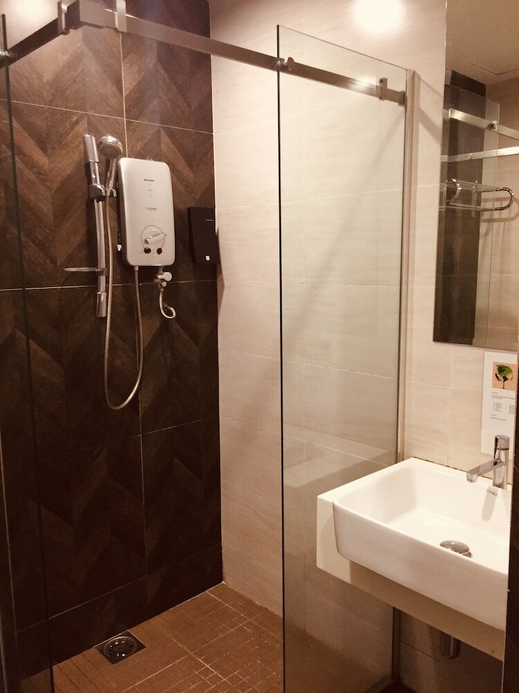 Kino Hotel