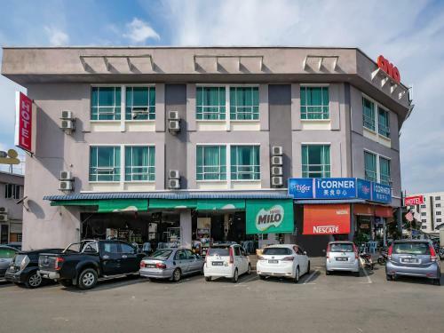 Hostal Oyo 89493 Q Hotel