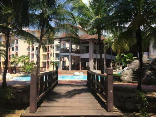Apartamento Pd Perdana Homestay Pool Side